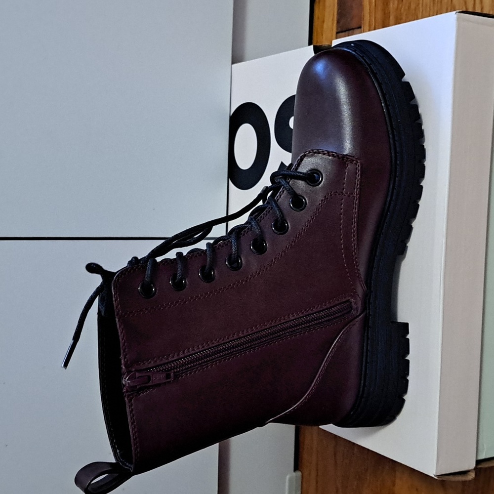 SO Brand New Combat Style Boots - Picture 2 of 7